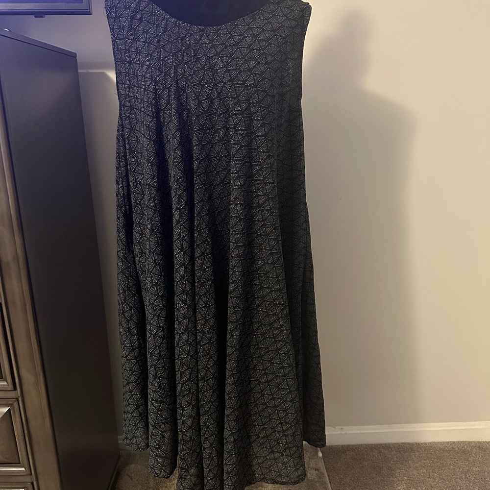 Cute Flowing Dress